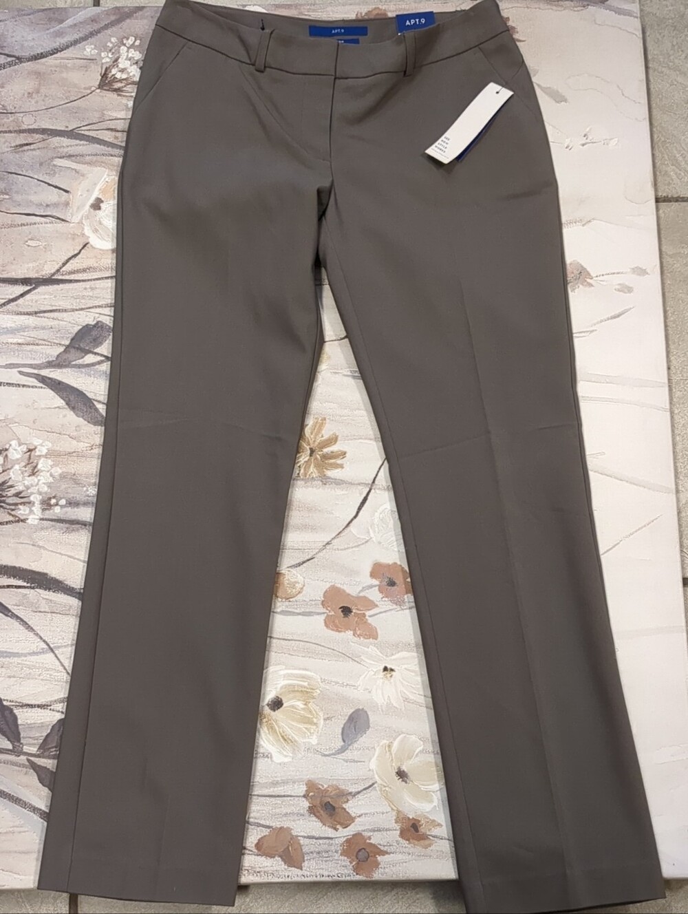 Apt. 9 Women's Slim Trousers in Taupe Gray